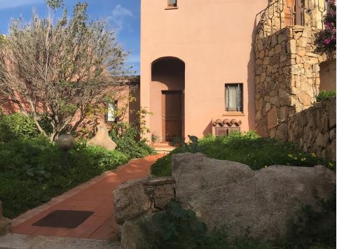 in Arzachena (SS) Procedura n. 151/2017